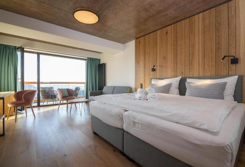 اتاق لوکس, Erlebachova Bouda, Hotel   Resort Svatý František