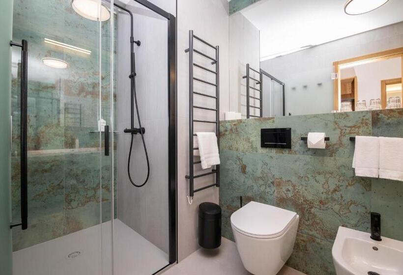 اتاق لوکس, Erlebachova Bouda, Hotel   Resort Svatý František