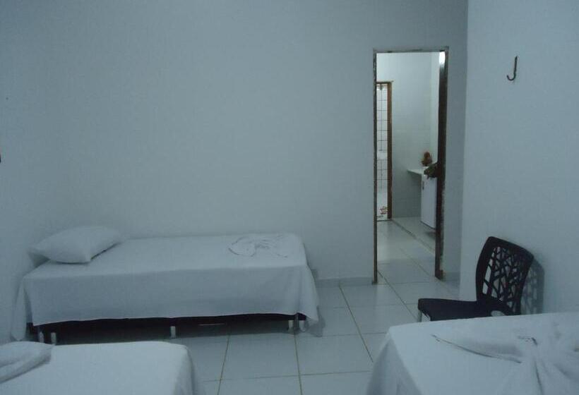 Economy Quadruple Room, Flat Pantanal