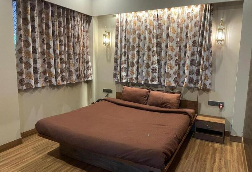 سوئیت 2 خوابه, Cold Spot Village Resort