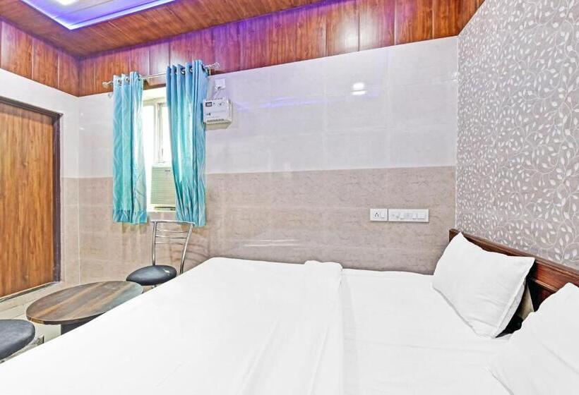 اتاق کلاسیک سه تخته, Oyo 84920  Mount View