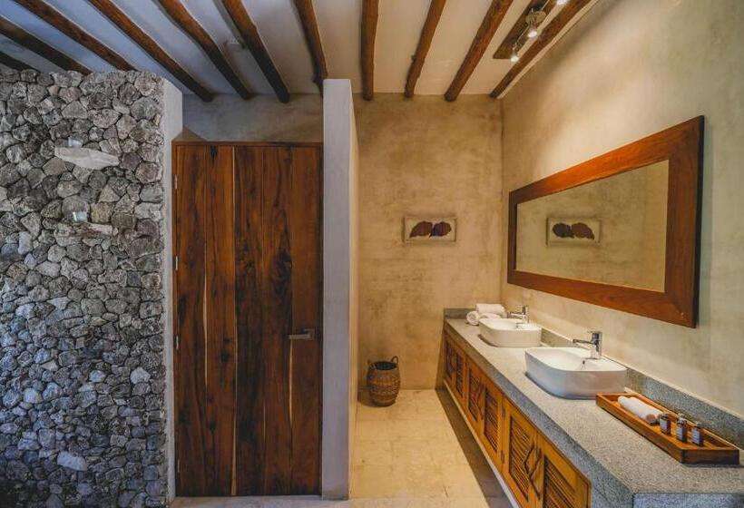 ویلای یک اتاق خوابه با استخر شنا, Wakax Hacienda  Cenote & Boutique