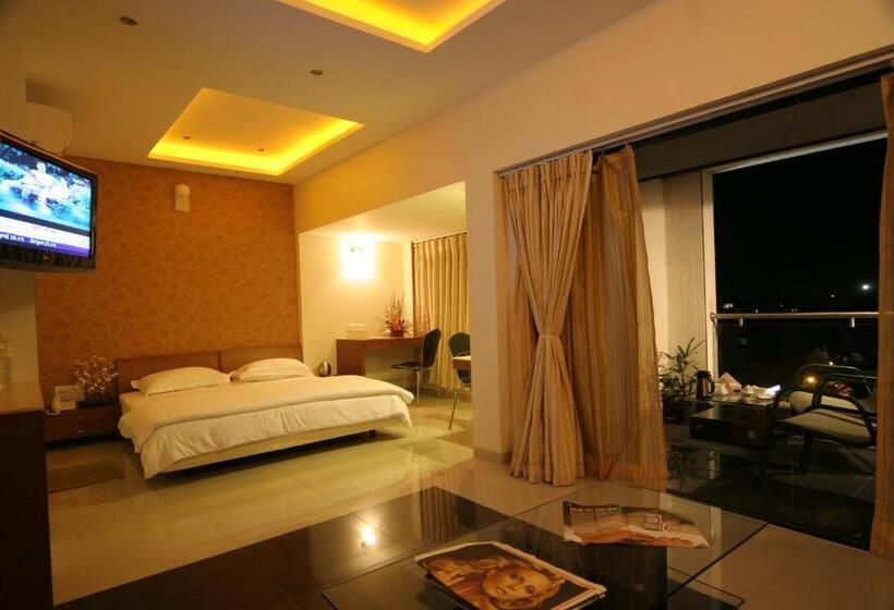 سوییت, Pride Biznotel Alkapuri Near Vadodara Airport
