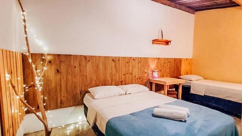 اتاق استاندارد سه نفره, Tropicália Hostel E Pousada