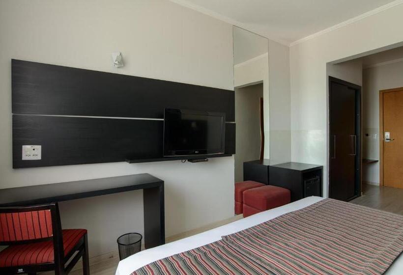 اتاق لوکس, Faro Hotel Taubaté