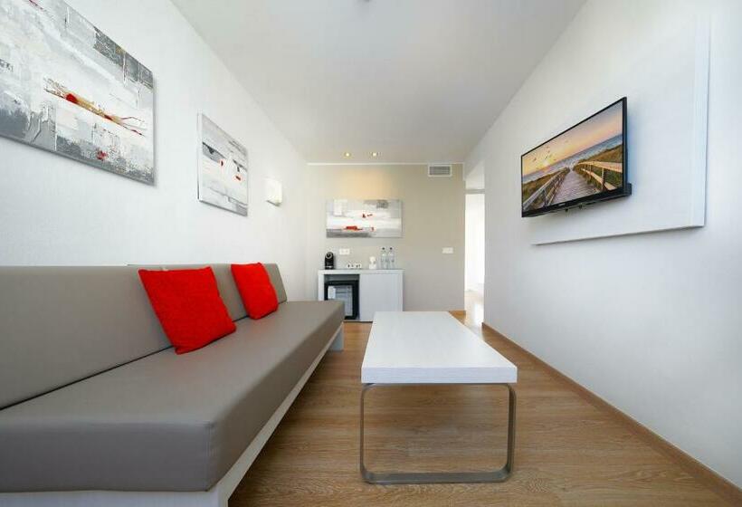 سوییت جونیور, Aequora Lanzarote Suites