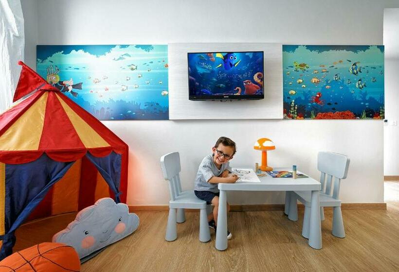 سوییت جونیور, Aequora Lanzarote Suites