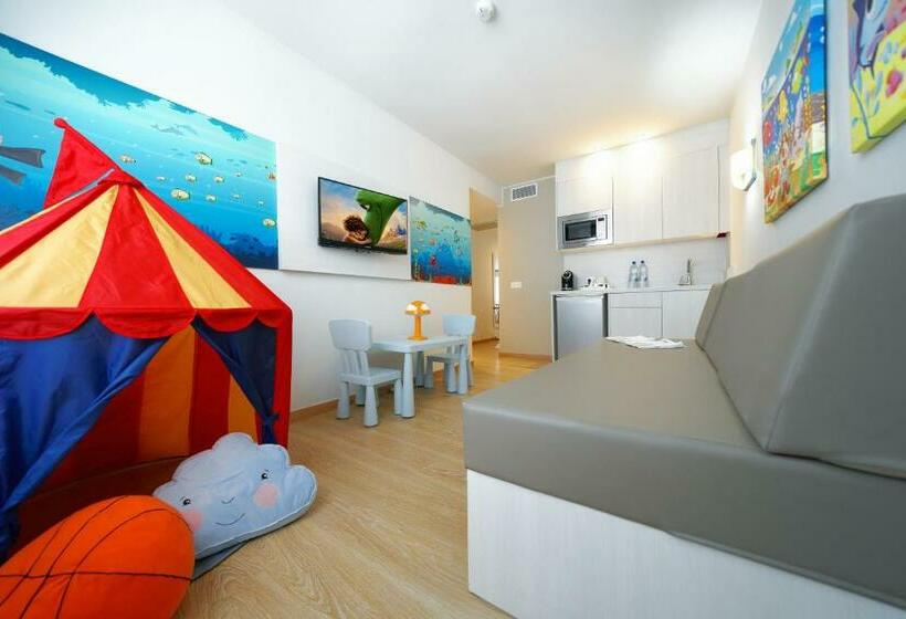 سوییت جونیور, Aequora Lanzarote Suites