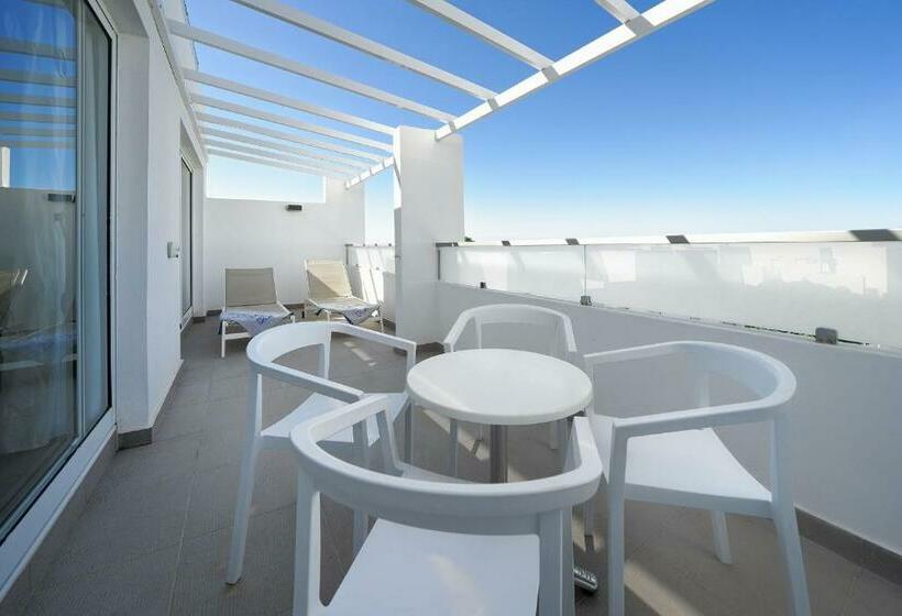 سوئیت خانواده 2 خوابه, Aequora Lanzarote Suites