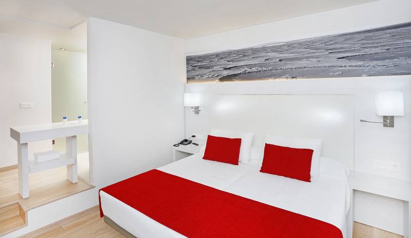 سوییت جونیور, Aequora Lanzarote Suites