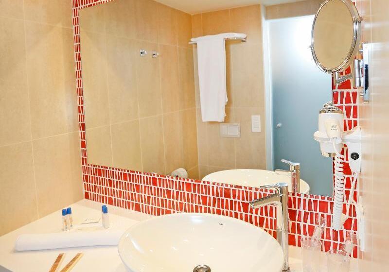 سوییت جونیور, Aequora Lanzarote Suites