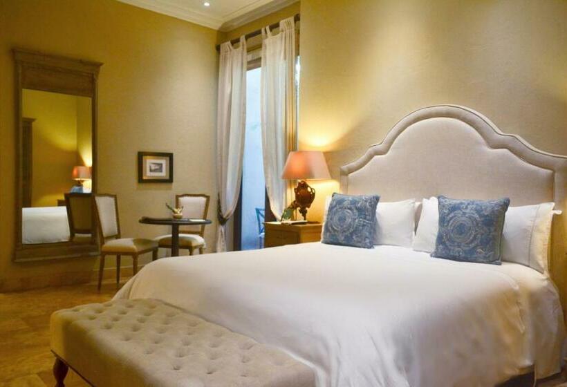 اتاق استاندارد, Bastion Luxury