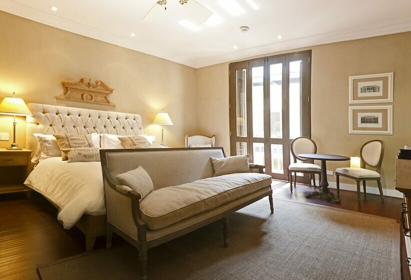 اتاق لوکس, Bastion Luxury