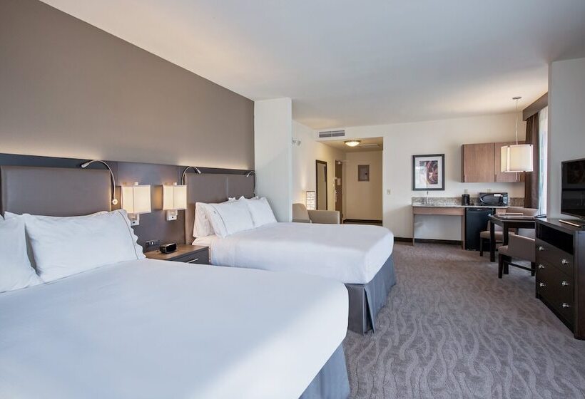 سوئیت برای معلولان, Holiday Inn Express & Suites Kailua Kona, An Ihg