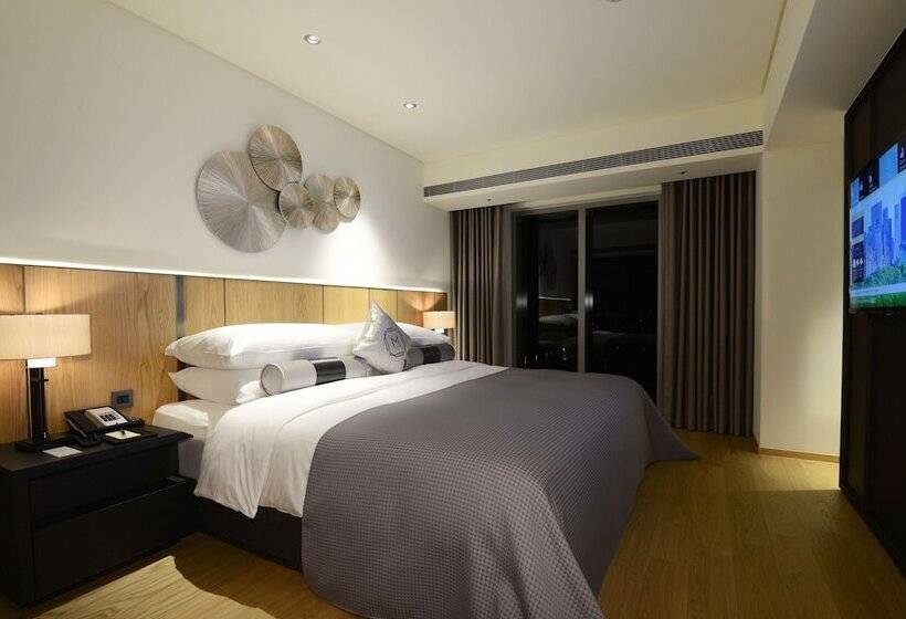 Standard Room, Madison Taipei