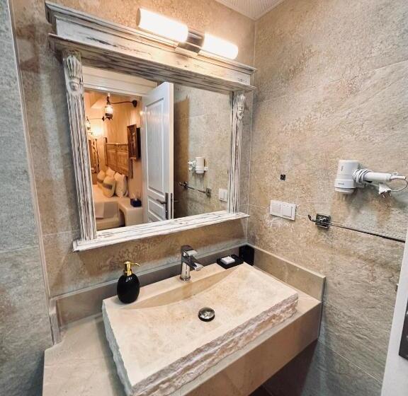 اتاق لوکس, Lemon Villa Hotel   Adult Only