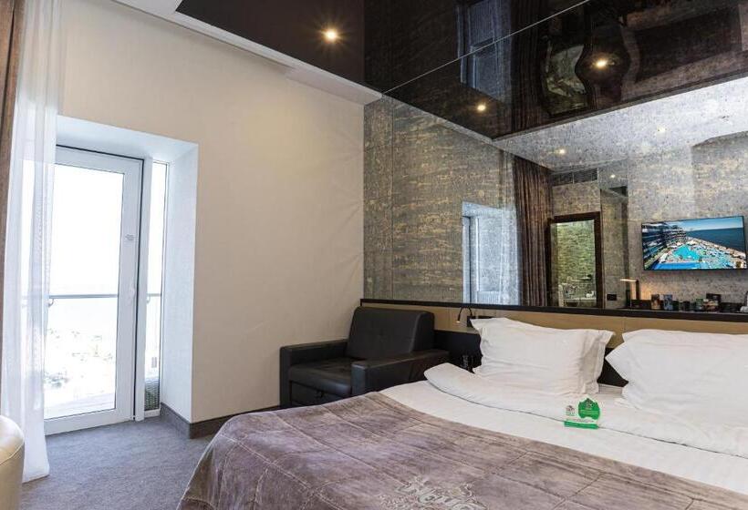 اتاق استاندارد با چشم‌انداز دریا, Nemo Hotel Resort & Spa