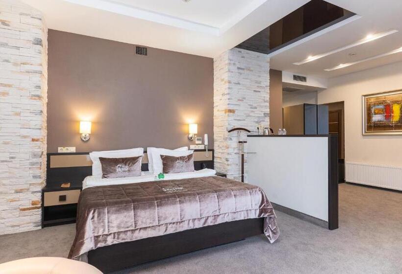 سوییت با چشم‌انداز دریا, Nemo Hotel Resort & Spa