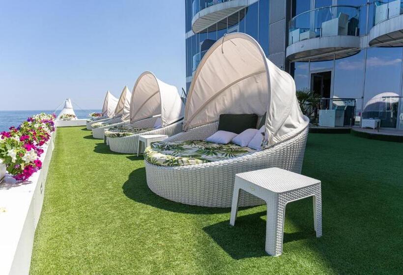 اتاق اساندارد با چشم‌انداز جانبی به دریا, Nemo Hotel Resort & Spa