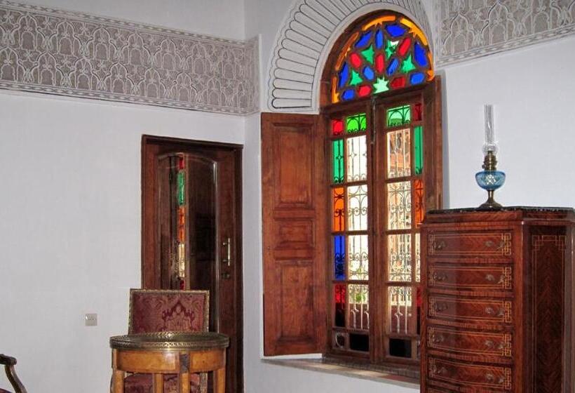سوئیت رویال, Ryad Mabrouka