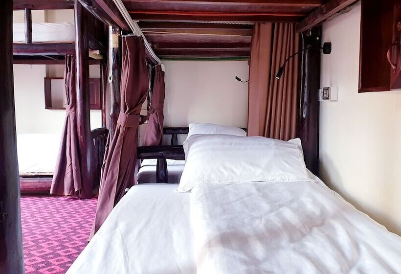 تختخواب در اتاق مشترک, Fancy Sapa Hostel 2
