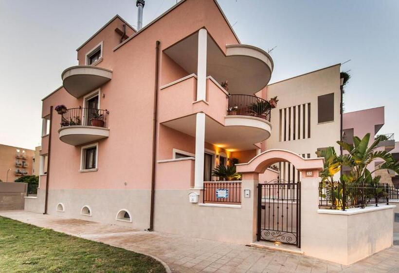 آپارتمان لوکس 1 خوابه, La Casetta Di Chiara B&b