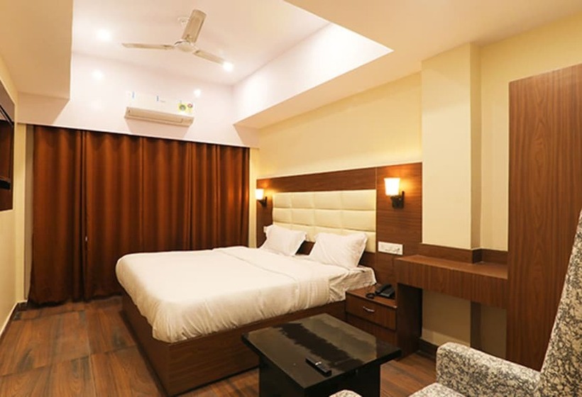 اتاق لوکس, Fabhotel Blueark