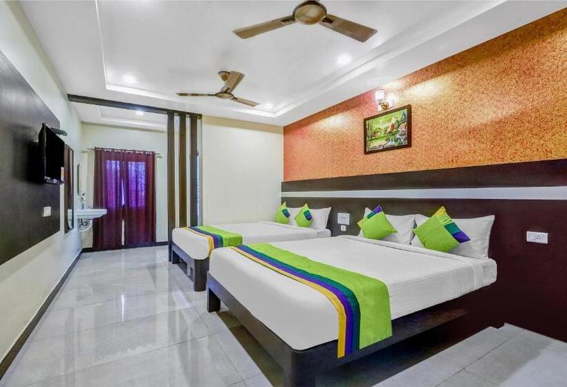 اتاق لوکس, Treebo Trend Sripadha Residency