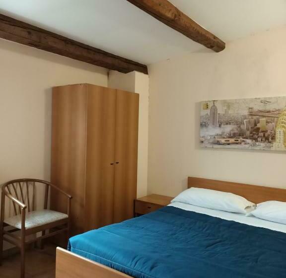 خانه 1 خوابه, Deattellis House Intero Appartamento