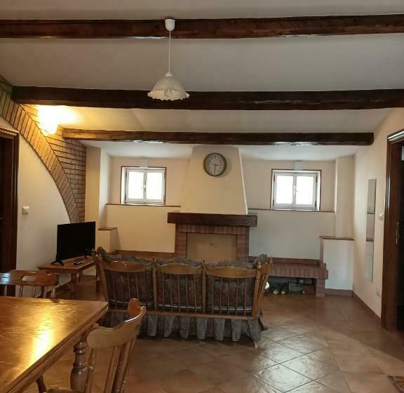 خانه 1 خوابه, Deattellis House Intero Appartamento