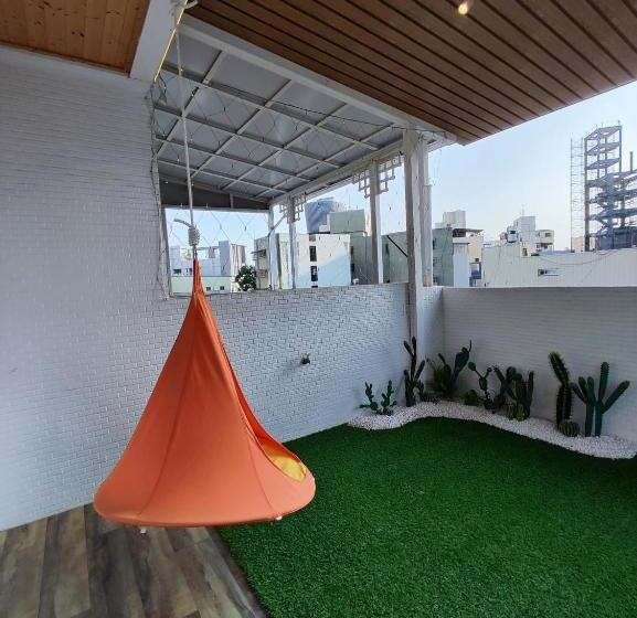 Suite with Terrace, 棚棚屋室內帳篷民宿inn