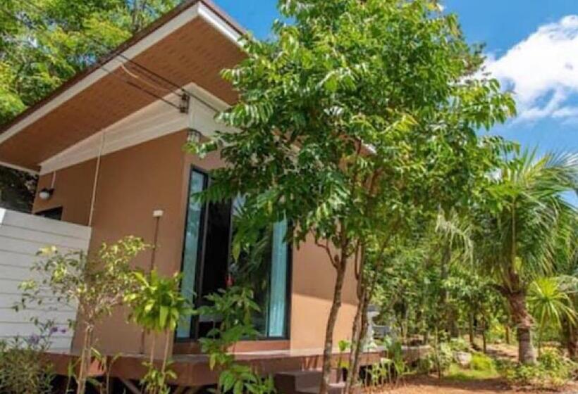 اتاق استاندارد سه نفره, Coco Garden Resort Krabi