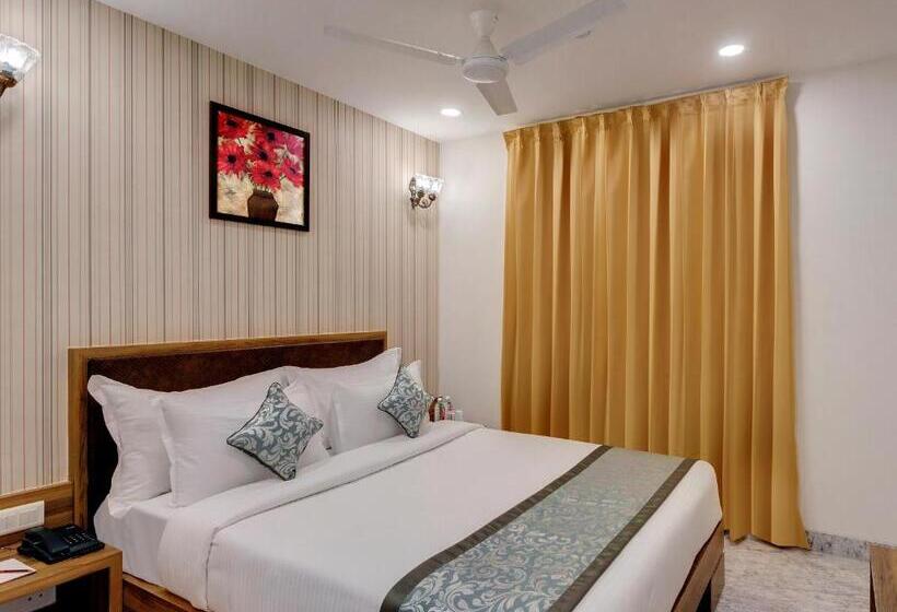 اتاق لوکس, Click Collection Jaipur, Sindhi Camp