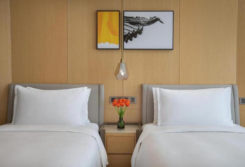 Standard Room Superior Floor, Voco Xi An Etdz By Ihg