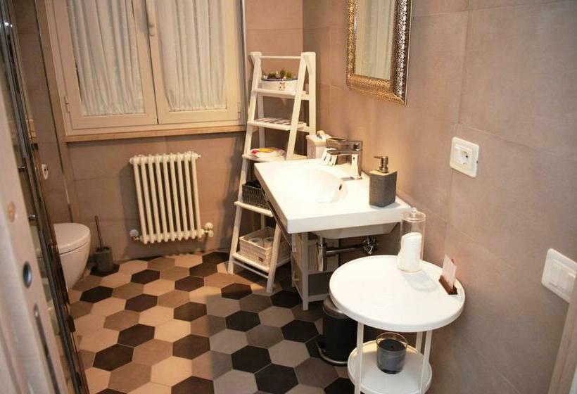 اتاق استاندارد, La Sciabbega B&b