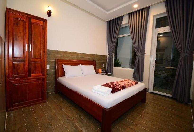 اتاق استاندارد با تخت بزرگ, Nhà Nghỉ Hùng Hoa