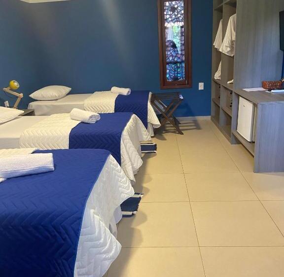 اتاق استاندارد چهارنفره با سرویس بهداشتی مشترک, Caminho Da Praia Bg