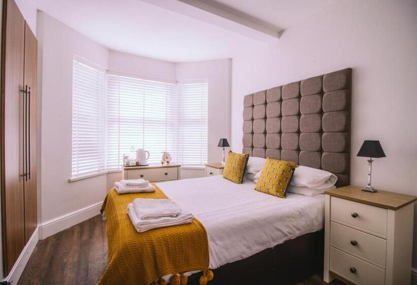 اتاق استاندارد با سرویس بهداشتی مشترک, Haven House Rooms, Barry