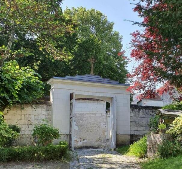 Номер Deluxe, Le Presbytère De La Cite Royale De Loches