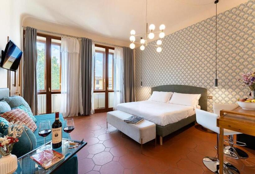 اتاق استاندارد سه نفره, Spirit Of Florence Boutique Rooms