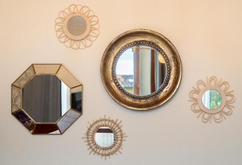 اتاق استاندارد سه نفره, Spirit Of Florence Boutique Rooms