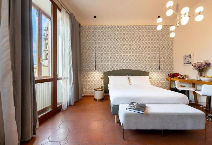 اتاق استاندارد سه نفره, Spirit Of Florence Boutique Rooms