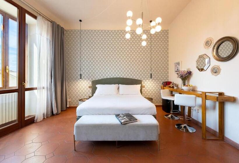اتاق استاندارد سه نفره, Spirit Of Florence Boutique Rooms