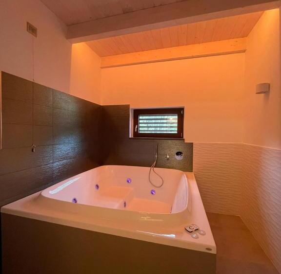 اتاق استاندارد با تخت بزرگ, Naturamare B&b