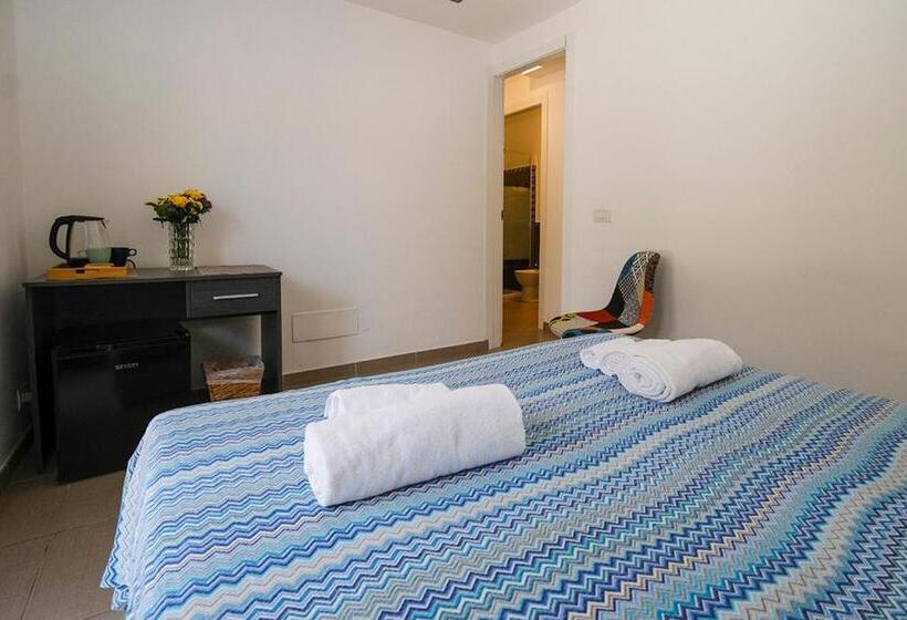 اتاق خانوادگی, Numero20 B&b