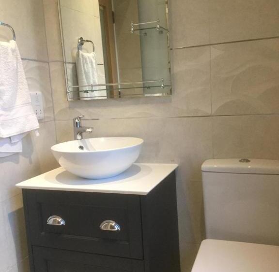 اتاق لوکس, Tullybeggs B&b