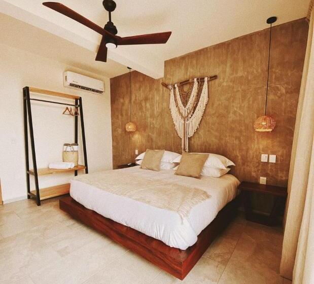 اتاق استاندارد با بالکن و چشم‌انداز دریا, Casa Bicachi   Adults Only