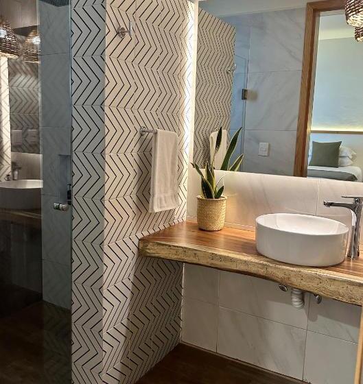 اتاق لوکس با بالکن, Casa Bicachi   Adults Only