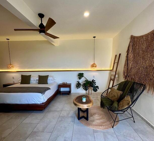 اتاق لوکس با بالکن, Casa Bicachi   Adults Only