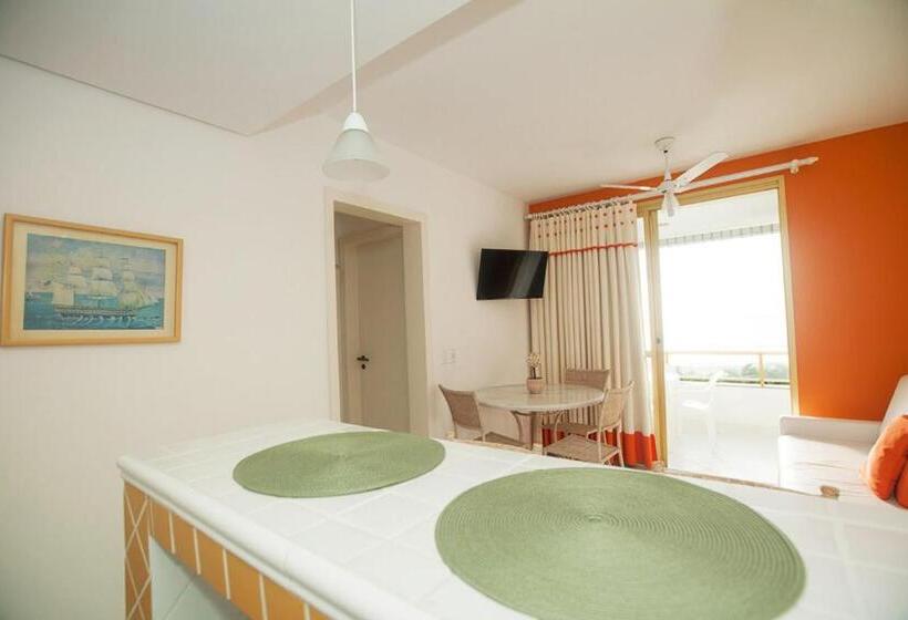 آپارتمان 1 خوابه با بالکن, Entremares Residence